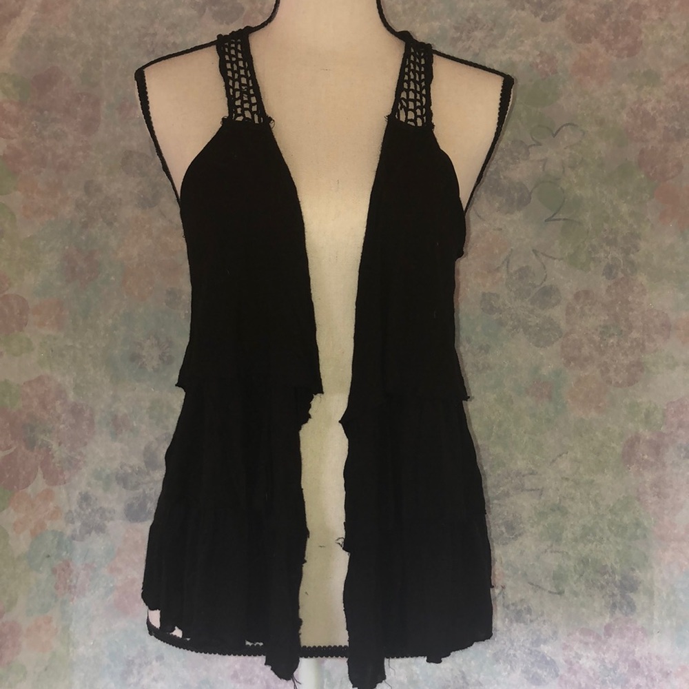 🖤beautiful black Rue21 racer-back coverup